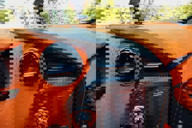 Used 2020 McLaren 720S Performance image 76