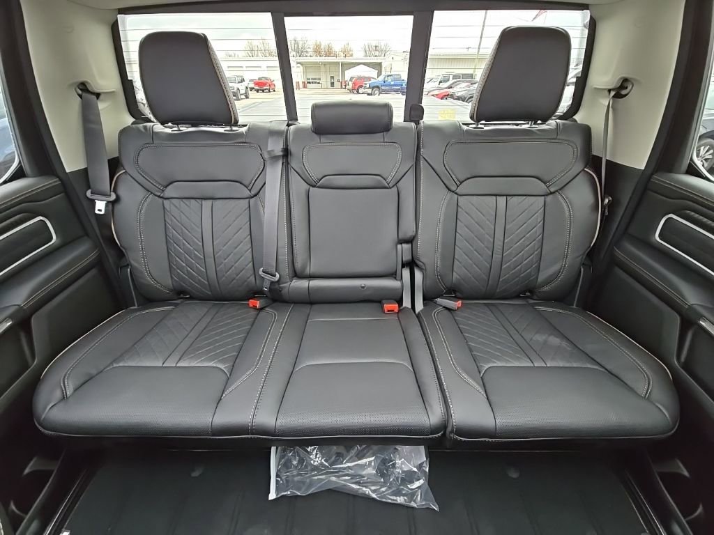 New 2026 RAM 1500 Tungsten w/ Trailer Tow Group image 58