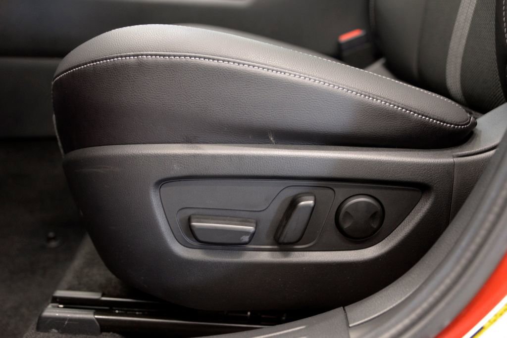 Certified 2025 MAZDA CX-50 AWD 2.5 S w/ Cargo Package image 16