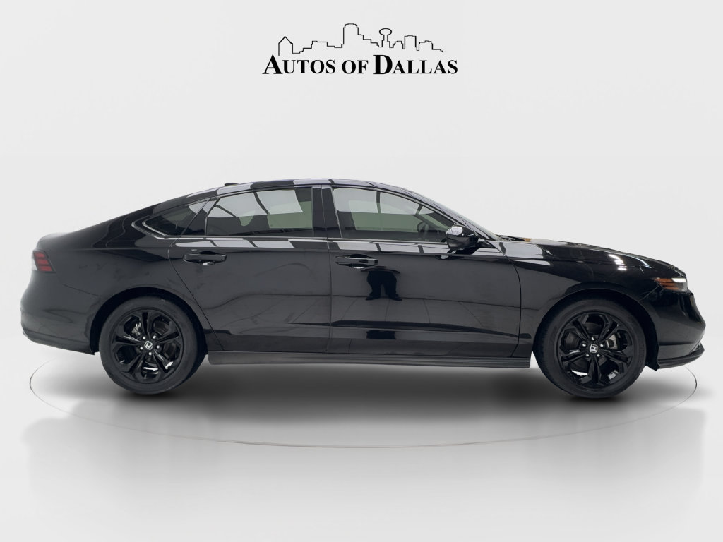 Used 2025 Honda Accord SE image 11