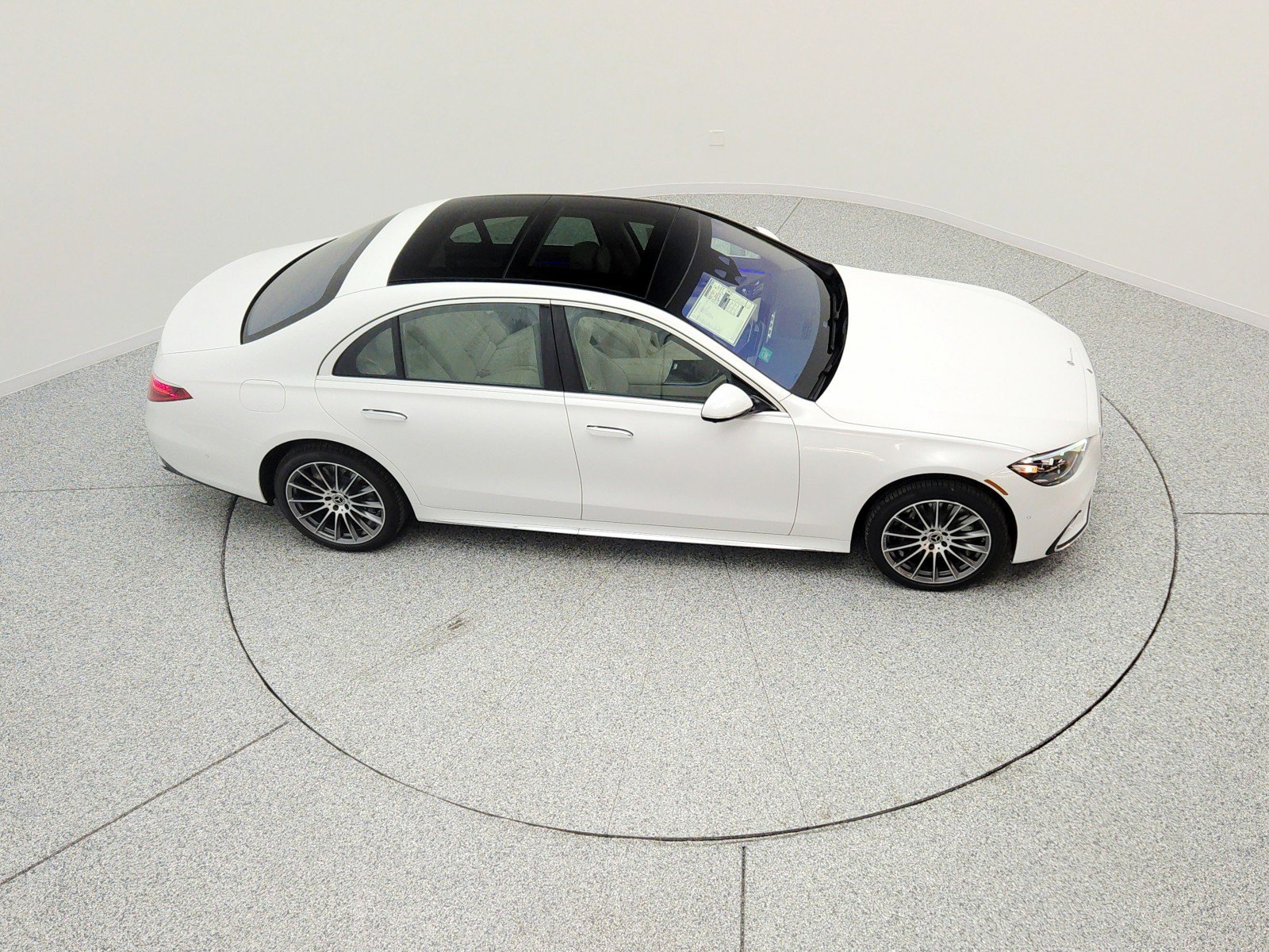 New 2026 Mercedes-Benz S 580e 4MATIC Sedan image 19