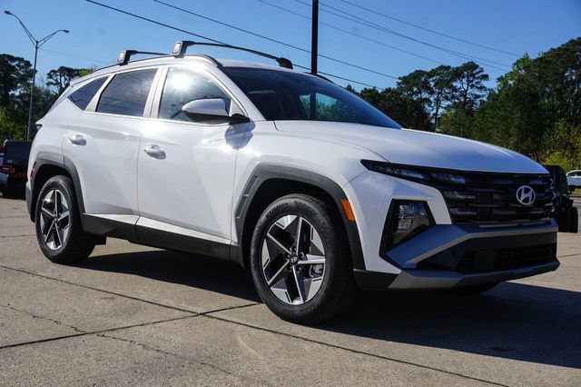 Certified 2026 Hyundai Tucson SEL Plus FWD image 2
