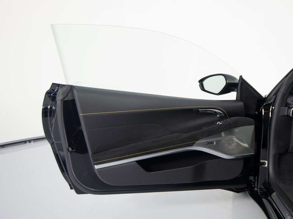 Used 2025 Lotus Emira image 10