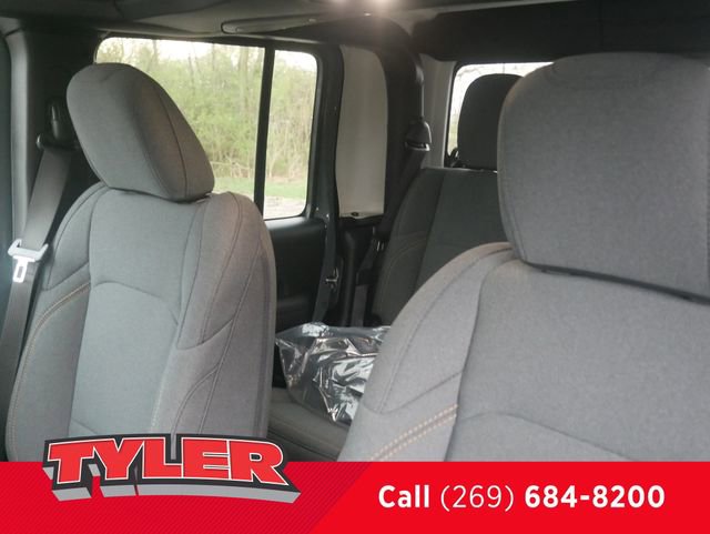 New 2026 Jeep Gladiator Willys image 39