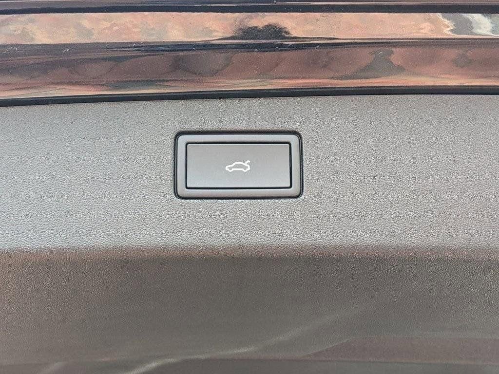 New 2026 Volkswagen Tiguan SE AWD/4WD image 30