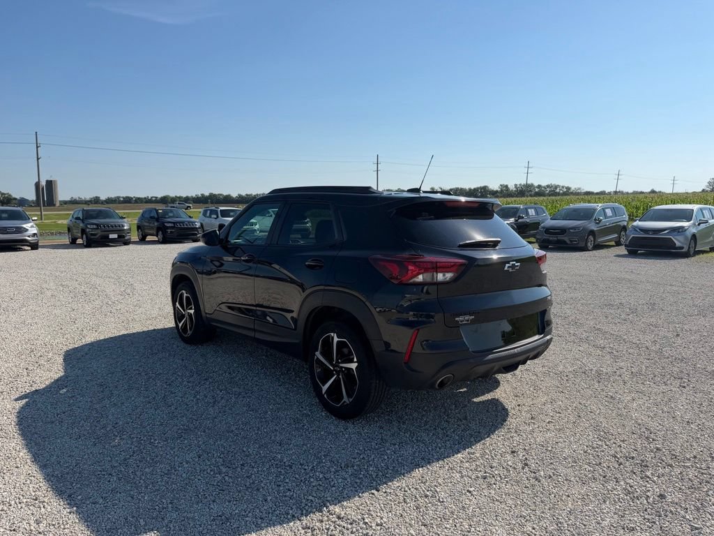 Used 2022 Chevrolet TrailBlazer RS FWD image 5