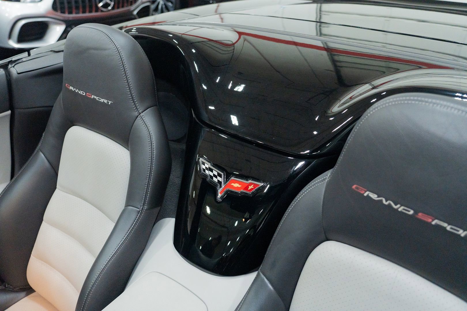 Used 2010 Chevrolet Corvette Grand Sport w/ Preferred Equipment Group RWD image 43