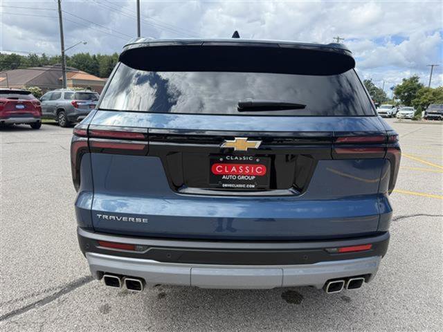 New 2026 Chevrolet Traverse LT w/ LPO, Floor Liner Package image 6
