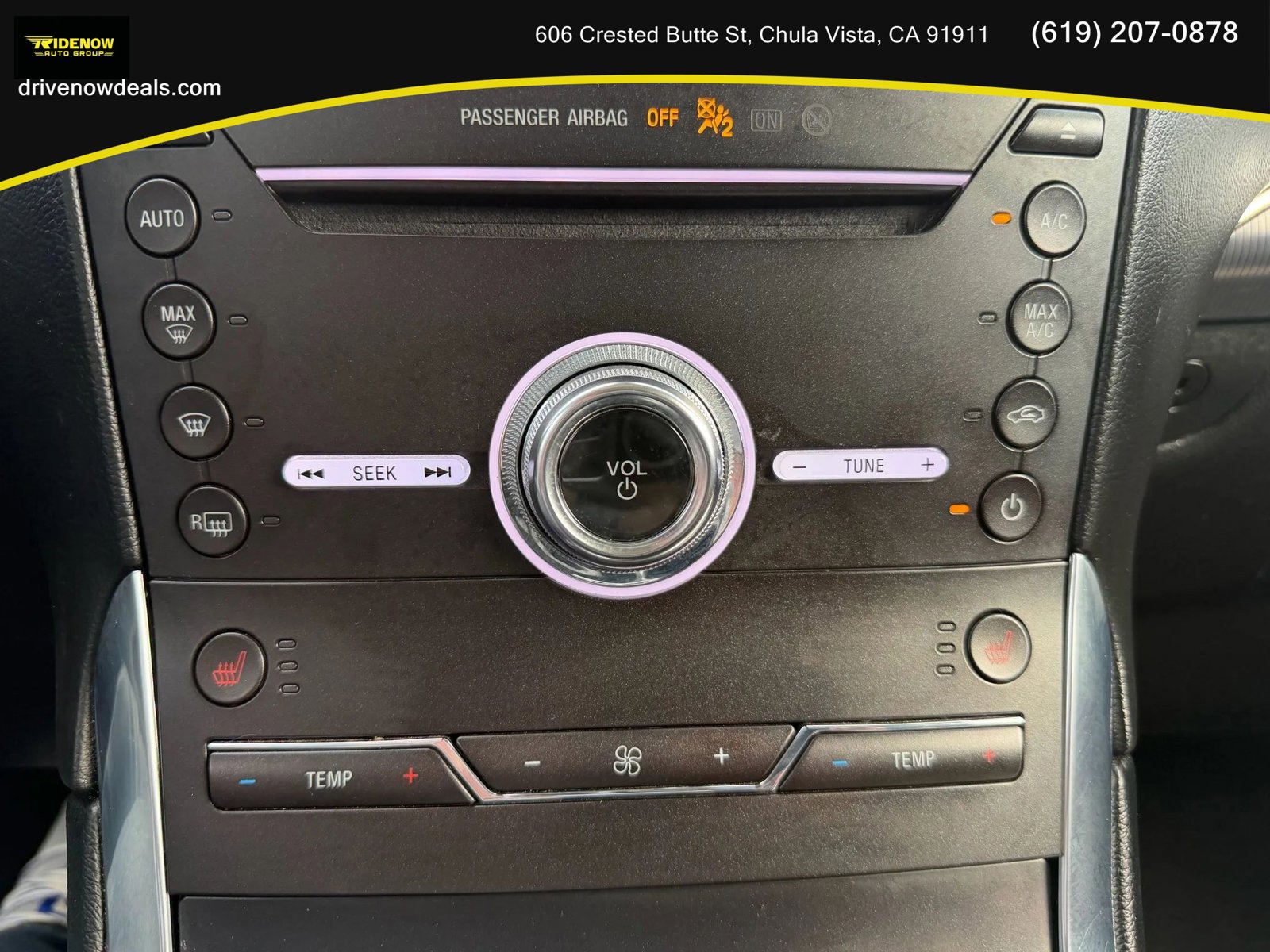 Used 2019 Ford Edge Titanium FWD image 23