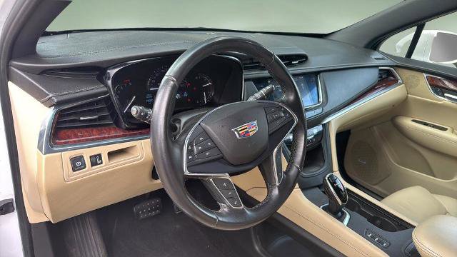 Used 2019 Cadillac XT5 Luxury AWD/4WD image 16