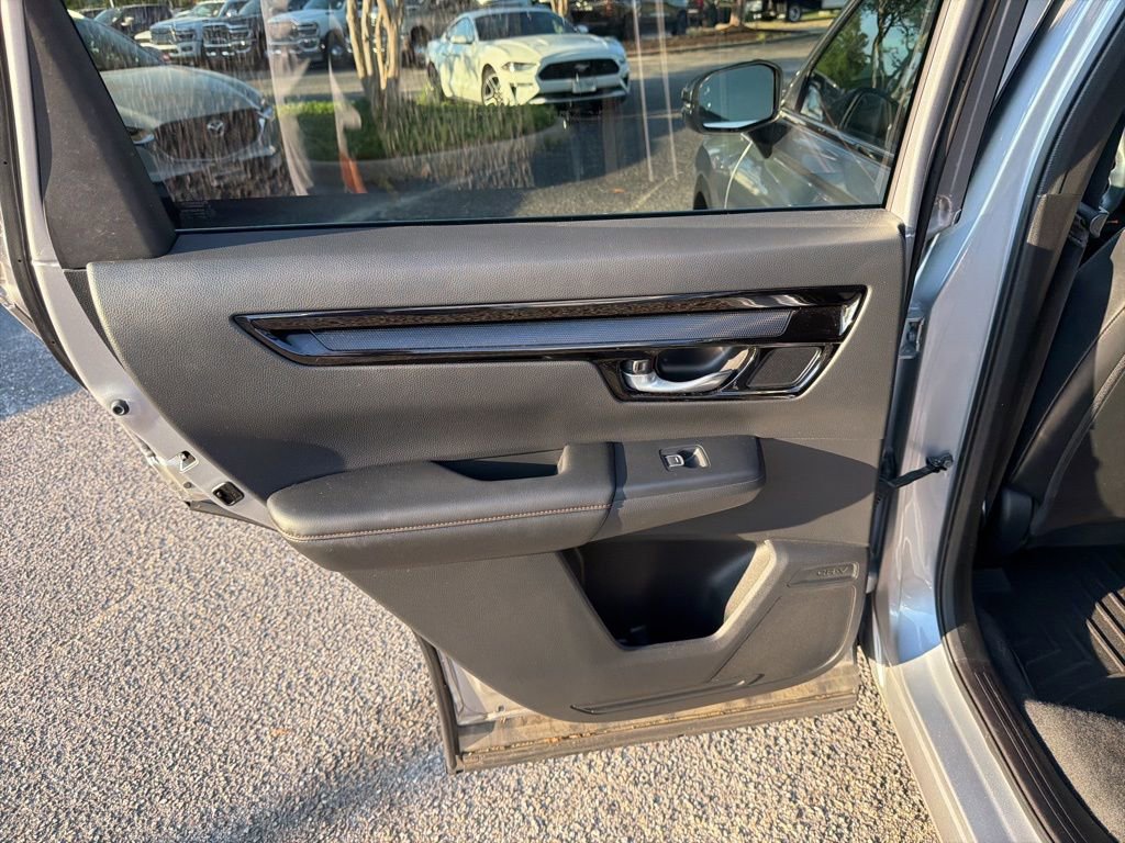 Used 2023 Honda CR-V Sport Touring image 9