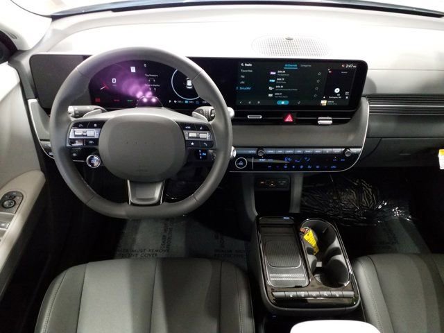 Certified 2025 Hyundai Ioniq 5 SEL image 3