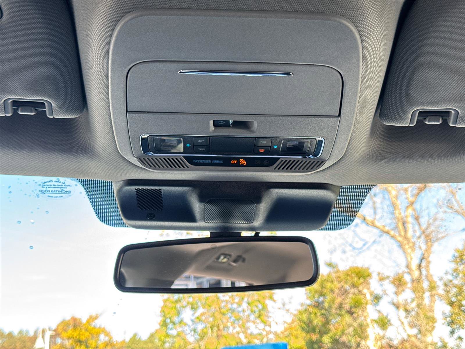 Used 2022 Ford F150 Lariat w/ Equipment Group 501A Mid image 25