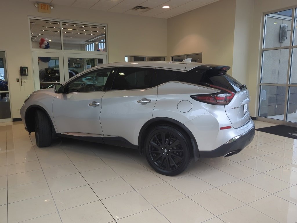 Used 2023 Nissan Murano SL w/ SL Moonroof Package image 3