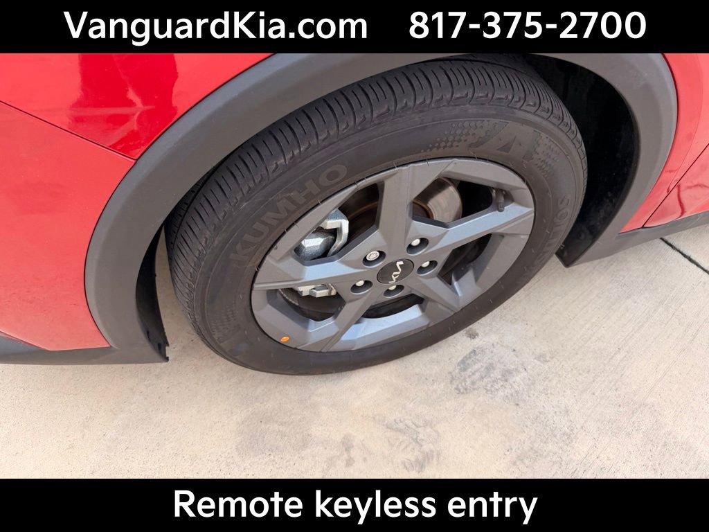 Certified 2025 Kia K4 LXS image 8