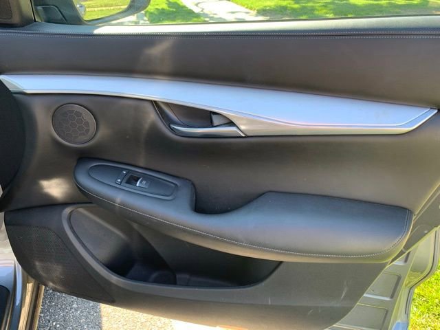 Used 2019 INFINITI QX50 Luxe AWD/4WD image 13