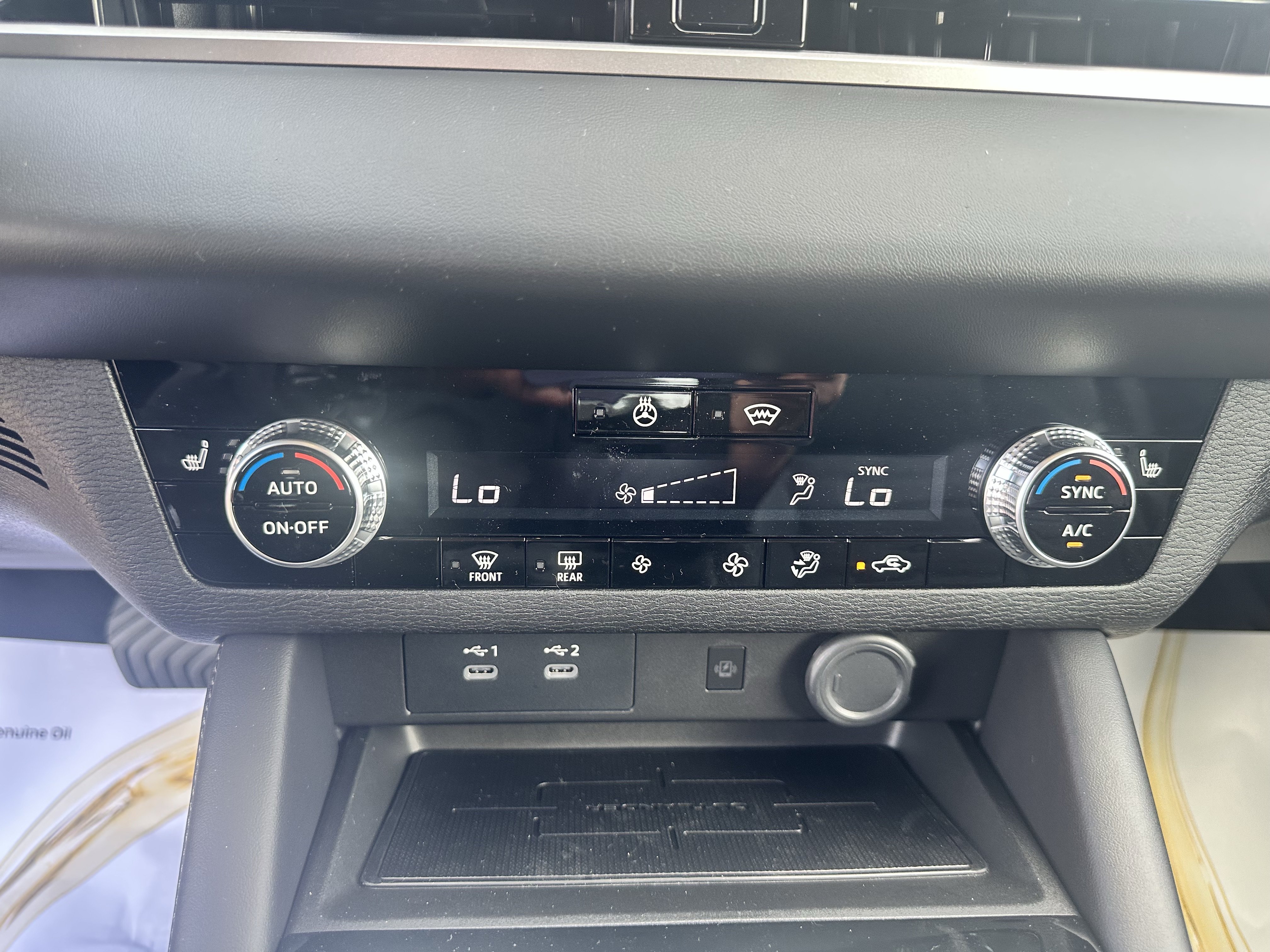 New 2026 Mitsubishi Outlander SE AWD/4WD image 17