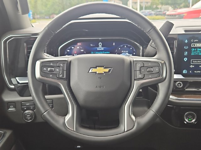 Used 2024 Chevrolet Silverado 1500 LT AWD/4WD image 15