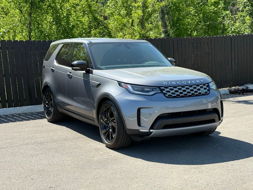 Used 2025 Land Rover Discovery S AWD/4WD image 8