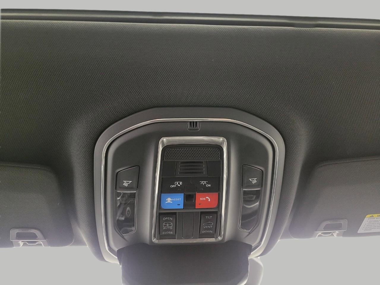 Used 2025 Jeep Grand Cherokee L Laredo AWD/4WD image 19