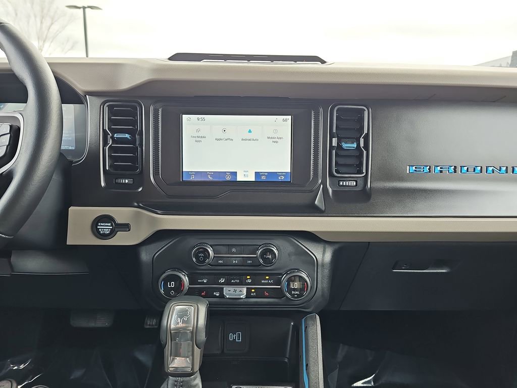 Used 2023 Ford Bronco Wildtrak image 25