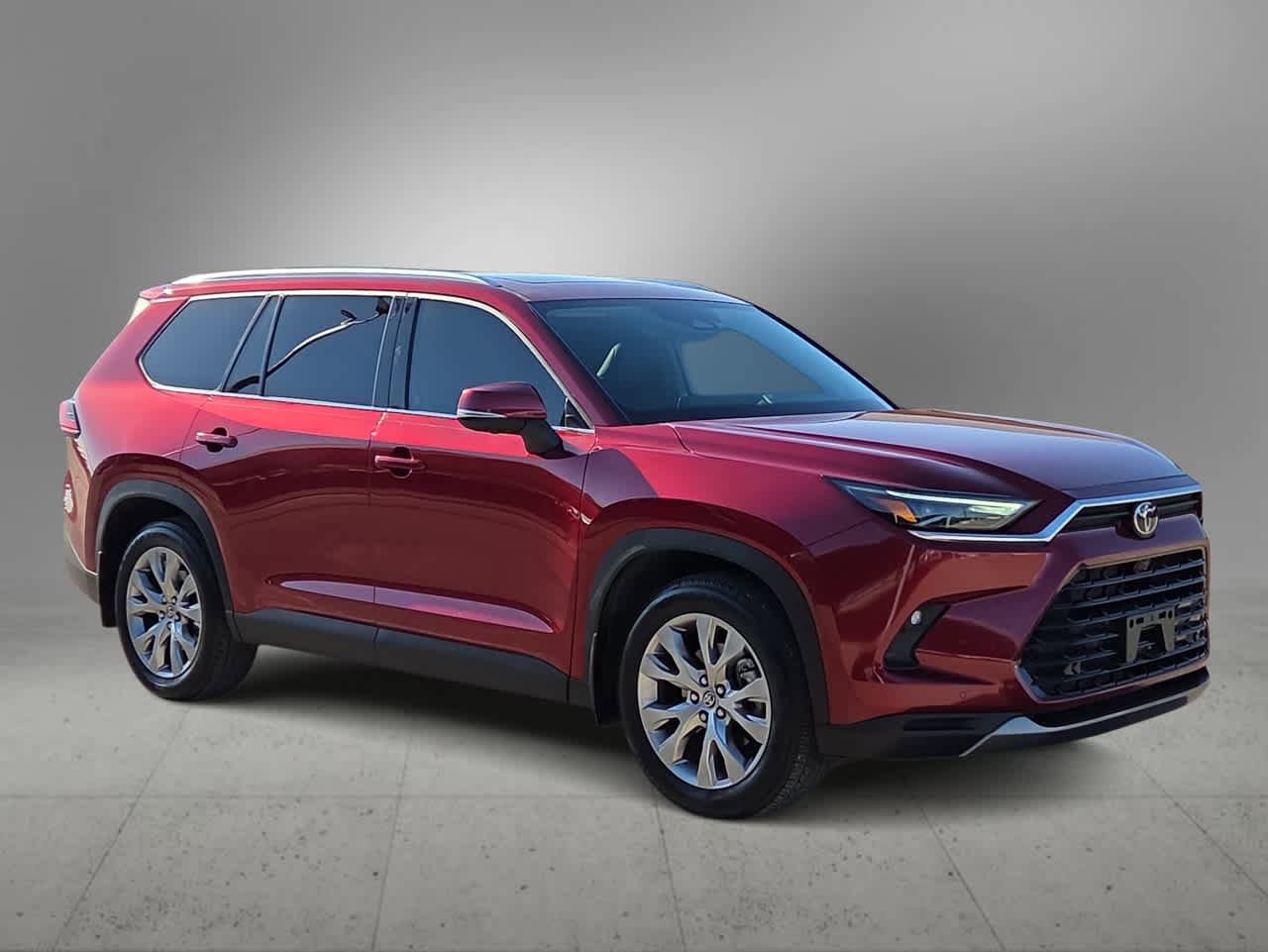 Used 2025 Toyota Grand Highlander AWD video 2