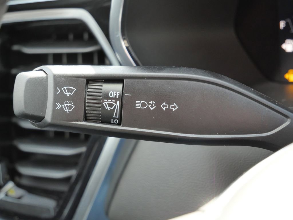 New 2026 GMC Canyon Elevation w/ Convenience Package image 52