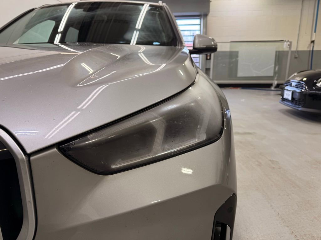 Used 2025 BMW X1 xDrive28i image 9