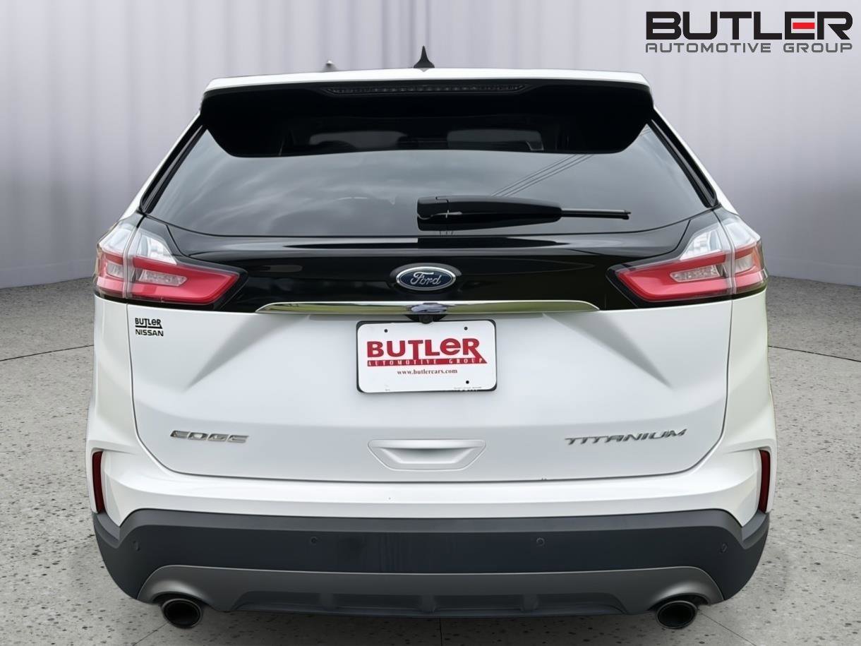 Used 2020 Ford Edge Titanium FWD image 5