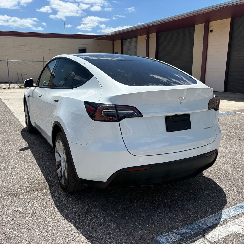 Used 2023 Tesla Model Y Long Range image 5
