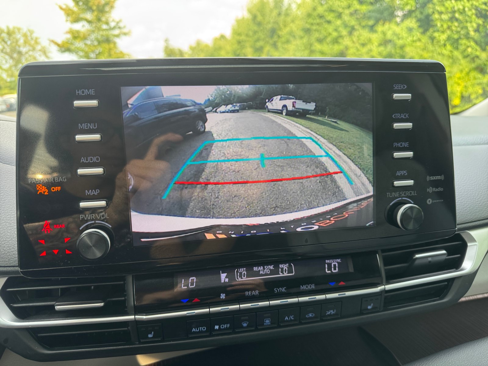 Used 2021 Toyota Sienna XLE AWD/4WD image 20