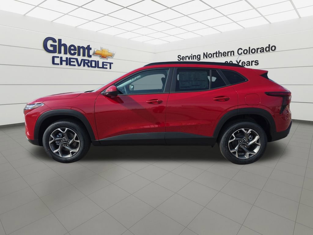 New 2026 Chevrolet Trax LT w/ Driver Confidence Package image 2