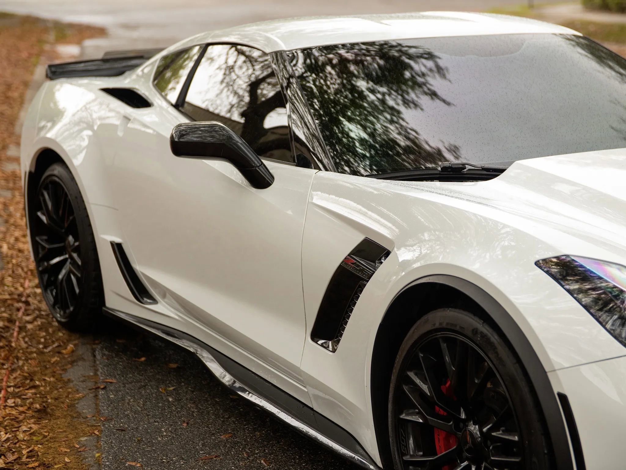 Used 2019 Chevrolet Corvette Z06 image 3