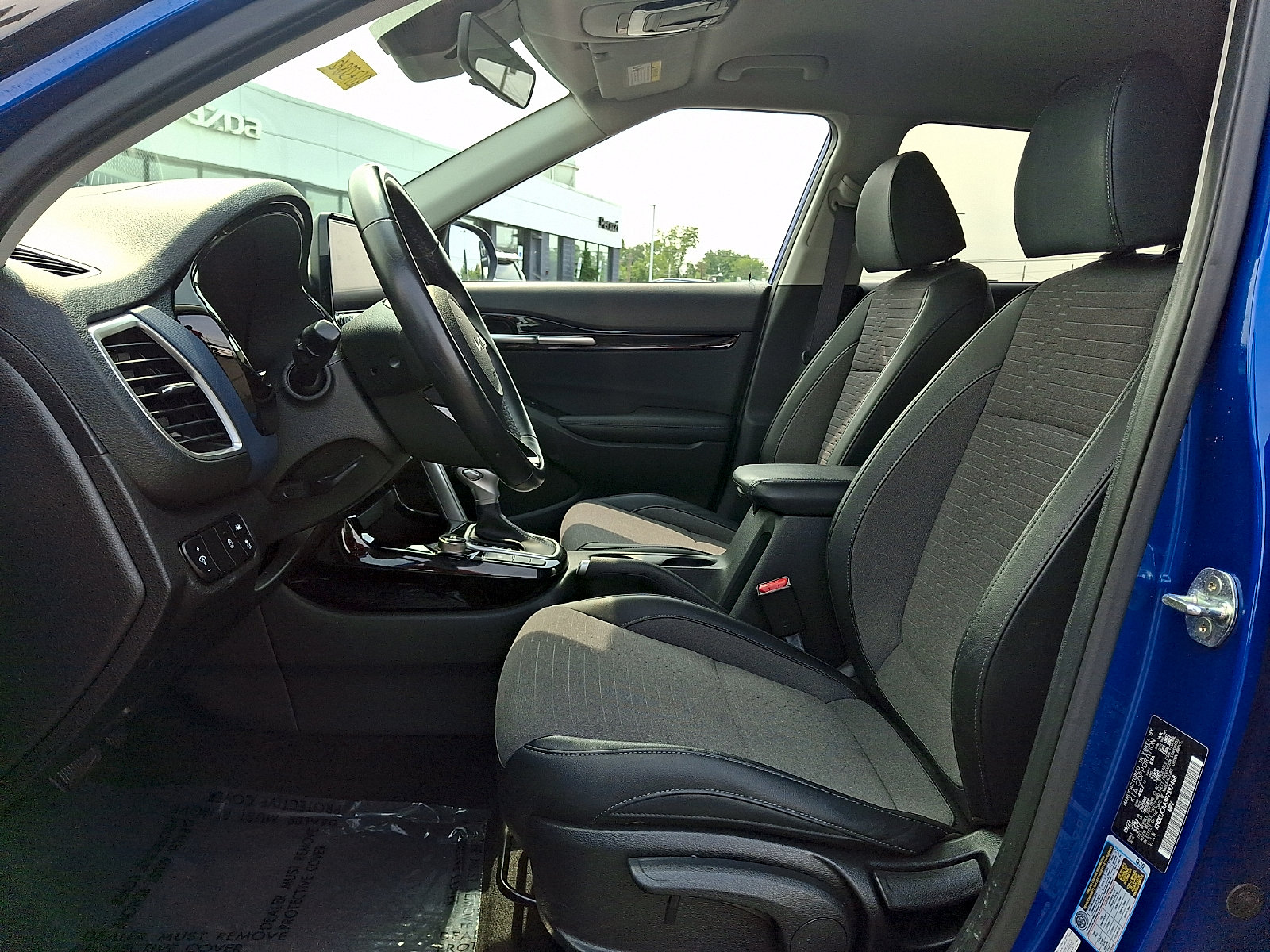 Used 2023 Kia Seltos S w/ Navigation Package AWD/4WD image 15