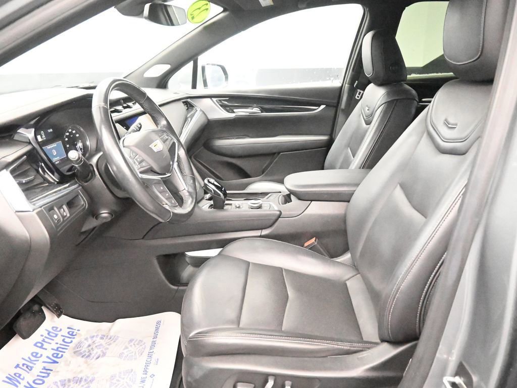 Used 2023 Cadillac XT5 Premium Luxury image 15