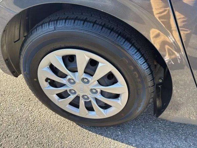 Used 2020 Kia Forte Sedan image 23