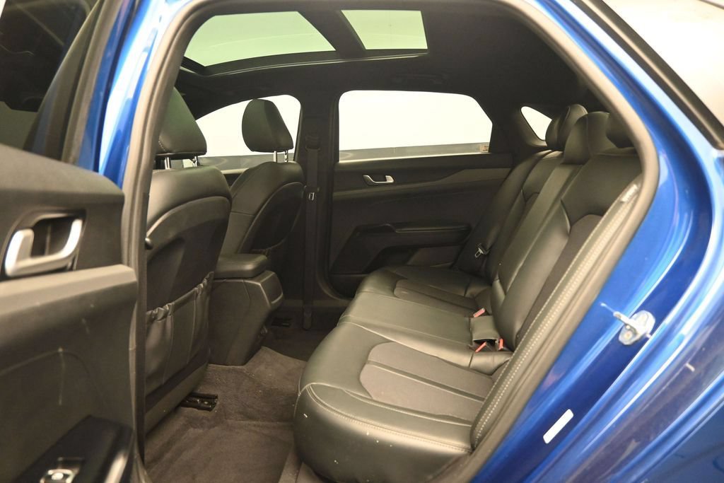 Used 2022 Kia K5 GT-Line w/ GT-Line FWD Premium Package image 26