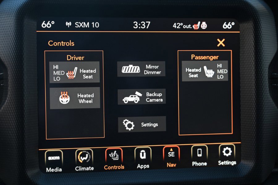 Used 2022 Jeep Wrangler Unlimited Sahara w/ Cold Weather Group image 29