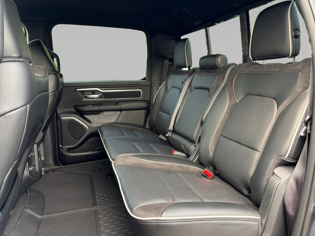 New 2026 RAM 1500 Laramie w/ Sport Appearance Package AWD/4WD image 14