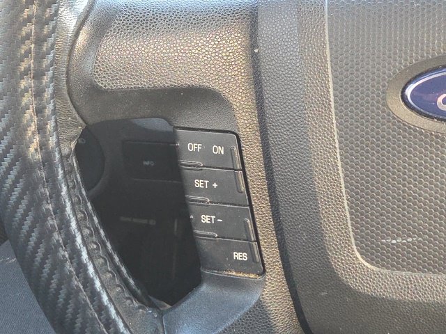 Used 2010 Ford Escape Limited AWD/4WD image 30