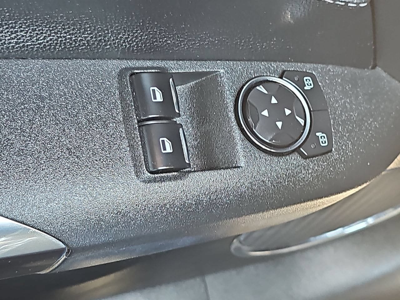 Used 2023 Ford Mustang Premium RWD image 27