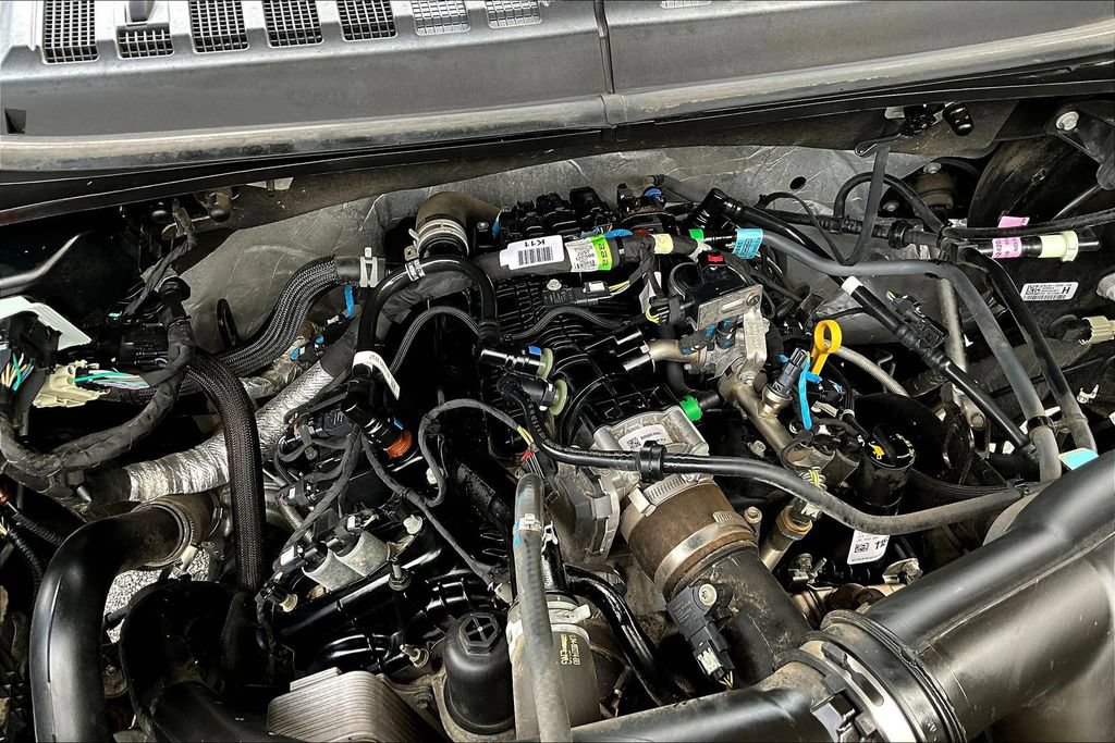 Certified 2019 Ford F150 XLT w/ Equipment Group 302A Luxury AWD/4WD image 35