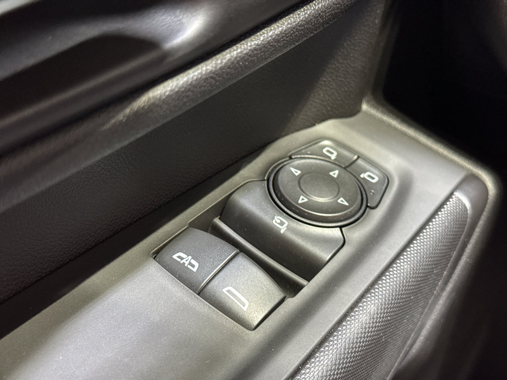 Used 2026 GMC Sierra 3500 SLE image 29