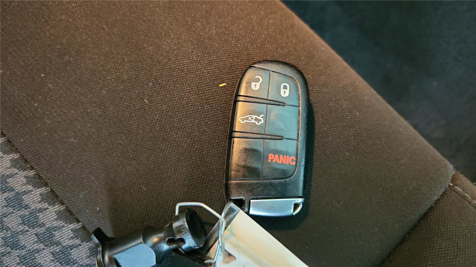 Used 2023 Dodge Challenger SXT image 23