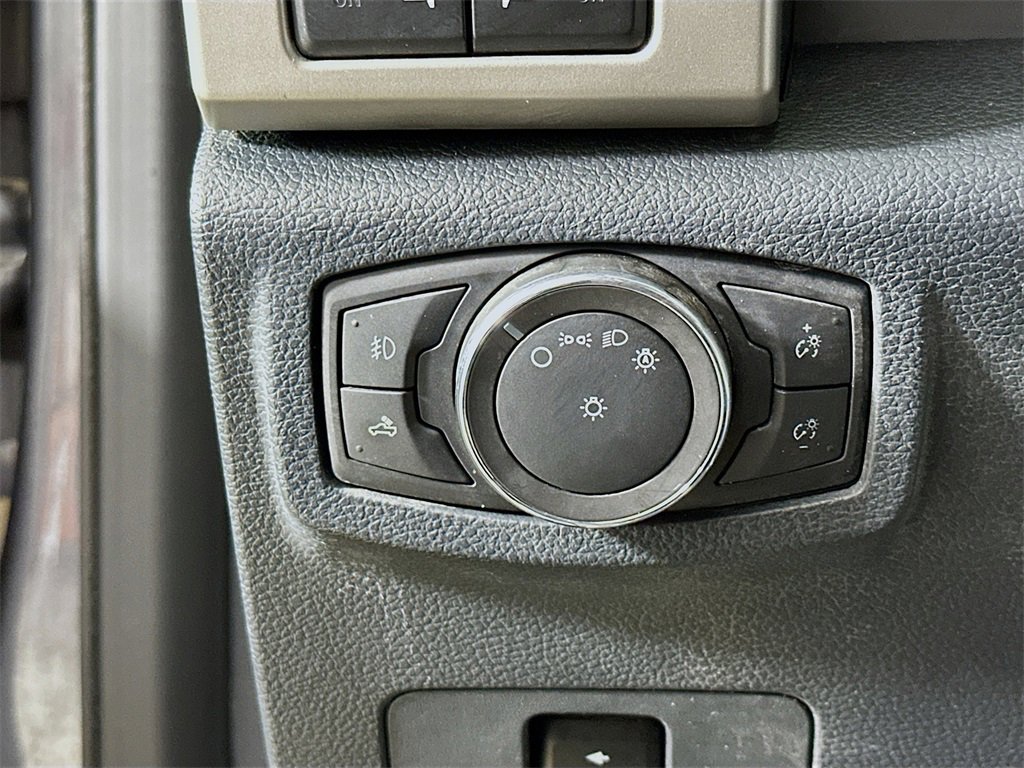 Used 2022 Ford F250 Lariat w/ Lariat Value Package image 12