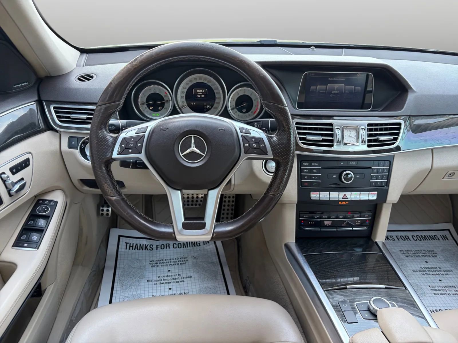 Used 2016 Mercedes-Benz E 350 4MATIC Sedan image 27