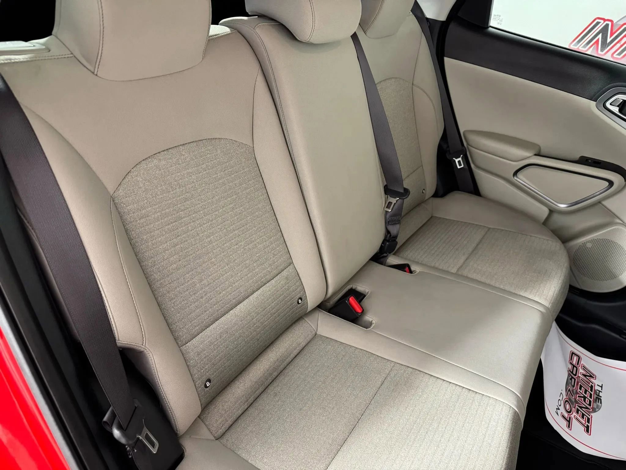Used 2020 Kia Soul S FWD image 34