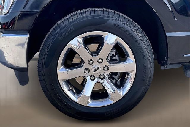 Used 2022 Ford F150 Lariat w/ Equipment Group 502A High image 8