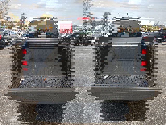 Certified 2024 Nissan Frontier SL w/ Technology Package image 13