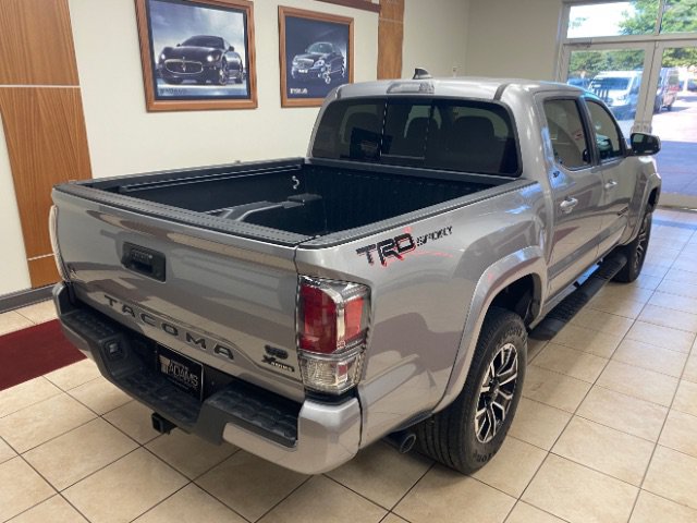 Used 2021 Toyota Tacoma TRD Sport RWD image 3